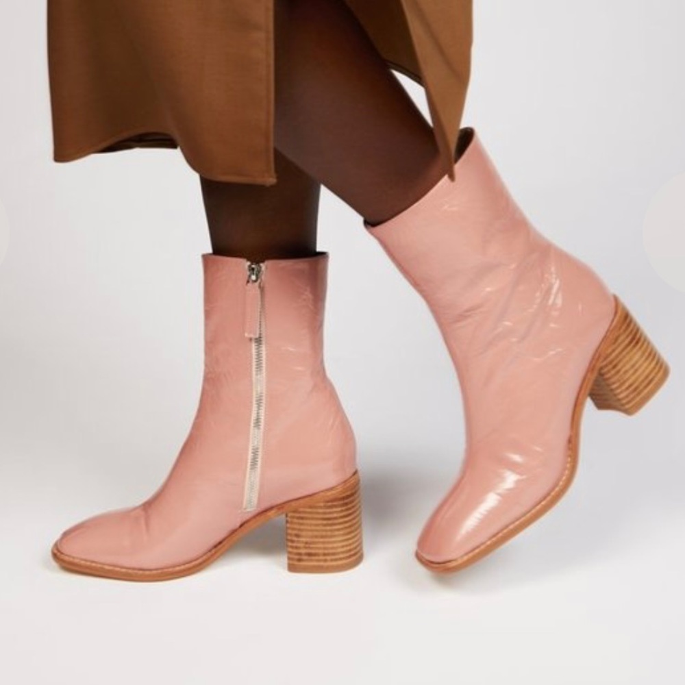 Contour Boot by Intentionally Blank, Rose
